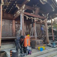 今尾神社すす払い